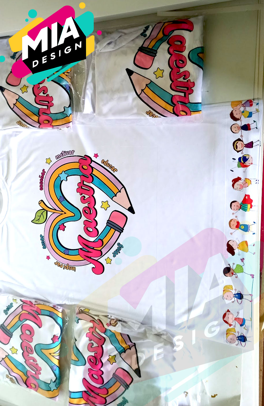Polera Modelo Magenta