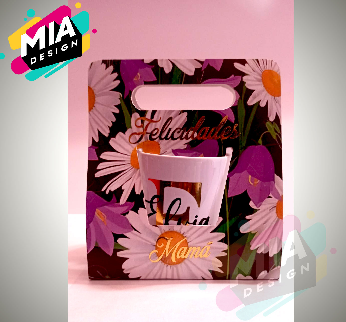 Polera Modelo Magenta